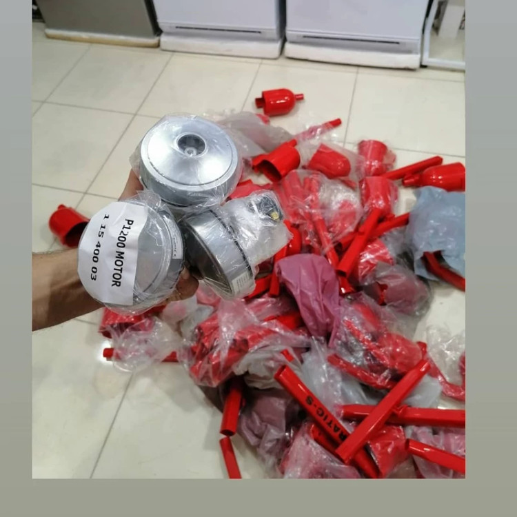 جاروبرقی فانتوم ترک